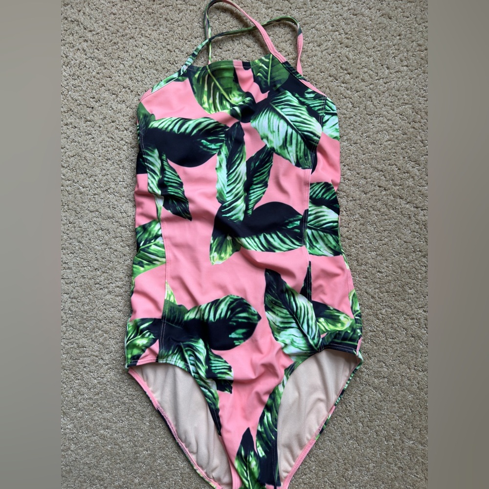 Albion Fit Weekender one-piece swimsuit